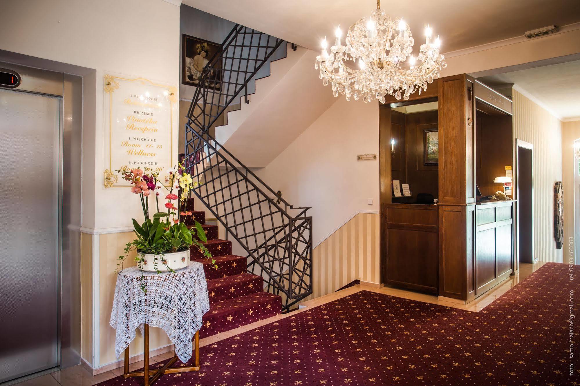 Hotel Bojnicky Vinny Dom Bojnice Zewnętrze zdjęcie